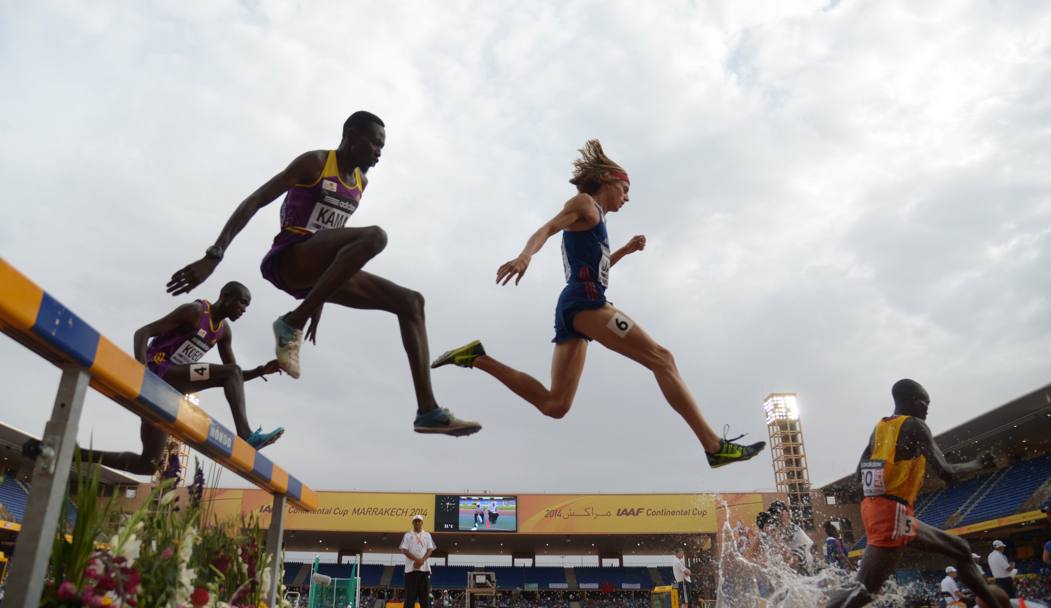 Gara dei 3000 siepi durante la IAAF Continental Cup al Grande Stade de Marrakech (Reuters)
